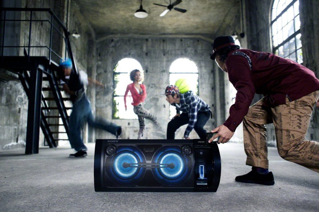 7 Best Party Speakers for Parties in Home, Halls & More