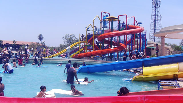 6-Sentosa-Water-Park