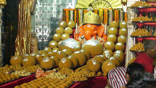 Moti-Dungri-Temple