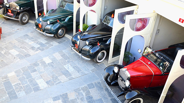 13-Vintage-Car-Museum