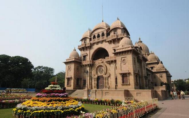 रामकृष्ण मठ एर्नाकुलम में जाने के लिए जगह