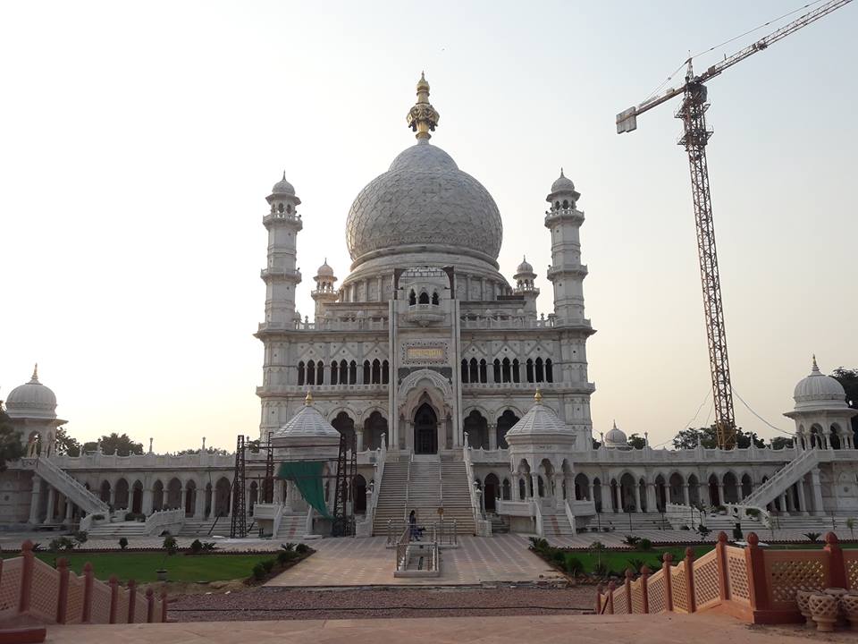 स्वामी बाग आगरा में जाने के लिए आश्चर्यजनक जगहें