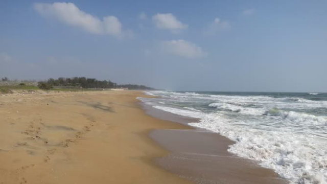 Madh Island Beach