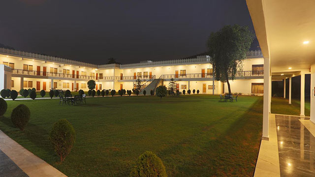 Aapno Ghar Resort And Water Park - Resort near Delhi