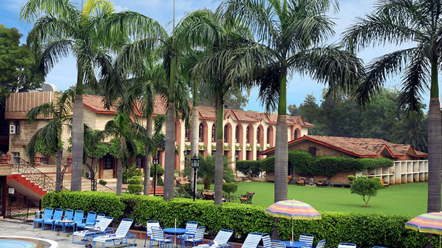 Ashok Country Resort - Resort near Delhi