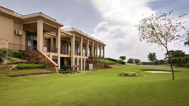 Lemon Tree Hotels And Resorts - Resort near Delhi