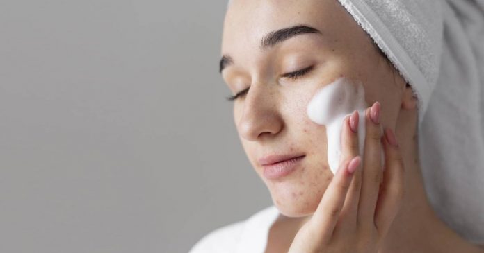 Best-Brands-of-Soap-for-Oily-Skin Best Soaps for Oily Skin