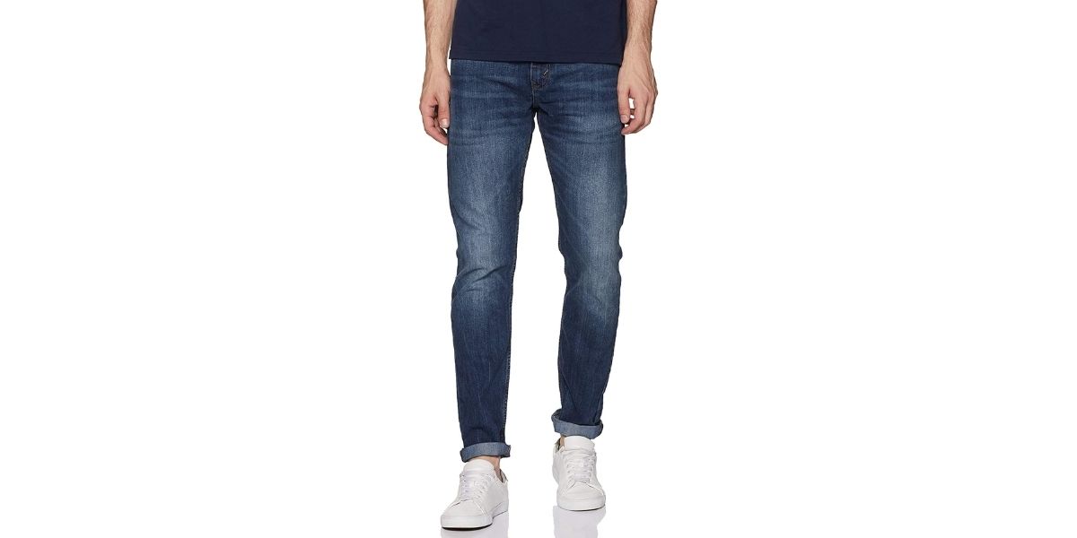 21 Best Men Jeans Brands in India to Look Dapper!