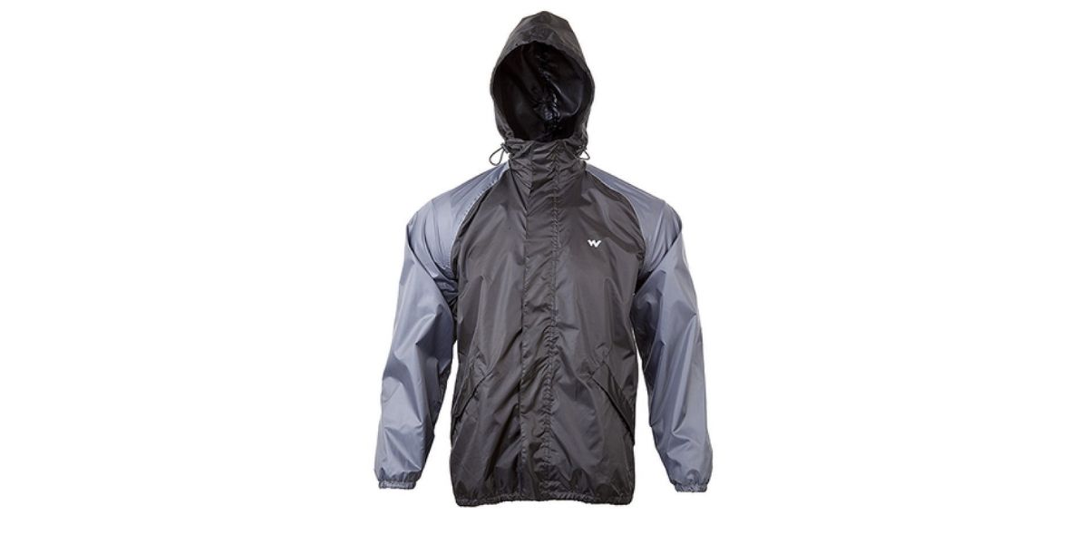 15 Best Raincoat Brands in India to Keep You Protected