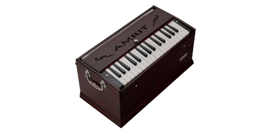 11 Best Harmonium Brands in India