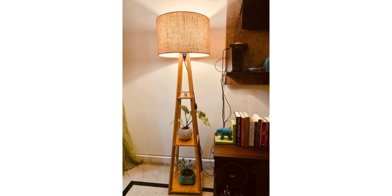 Finautica Tripod Floor Lamp