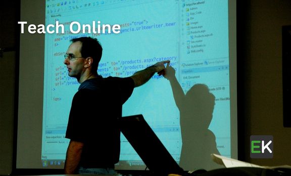 Teacher teaching java programing language