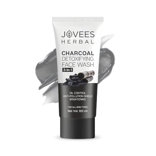 Jovees Activated Charcoal Detoxifying Face Wash | De