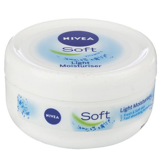 Nivea Soft Light Moisturizer