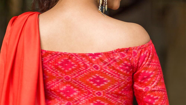 simple saree blouse back neck designs