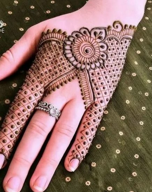 Mehndi Designs 2020 – Latest New Henna Designs Collection | Mehndi art  designs, Henna designs, Unique mehndi designs