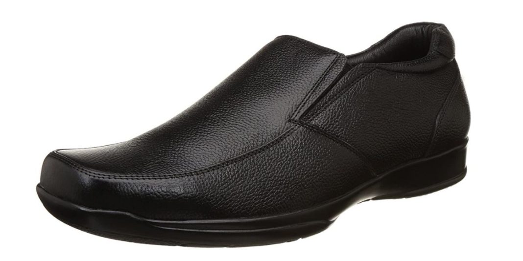 11 Best Leather Shoes Brands for Men in India 2024